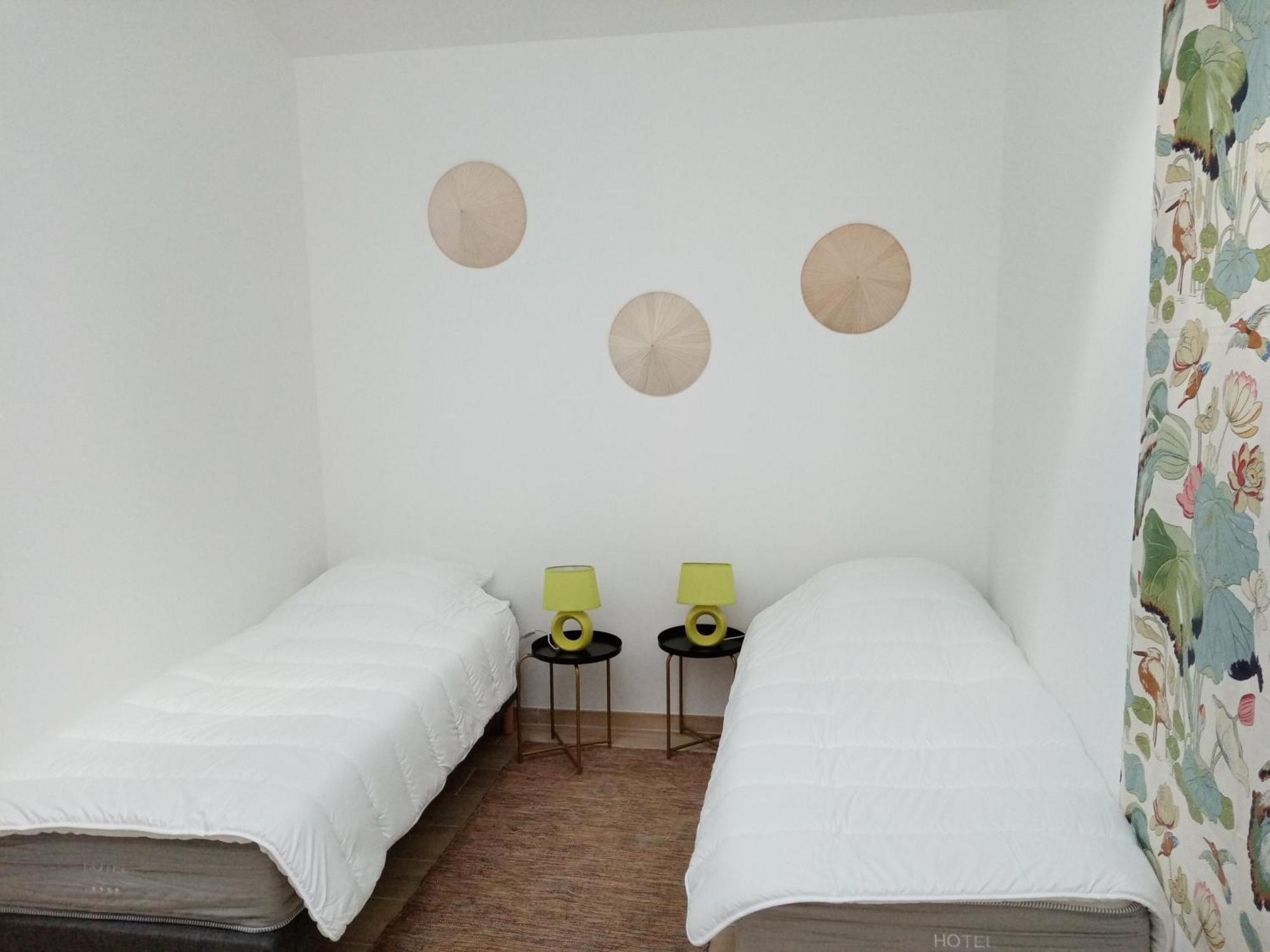 Rose Garden Bayeux Bed & Breakfast Екстериор снимка